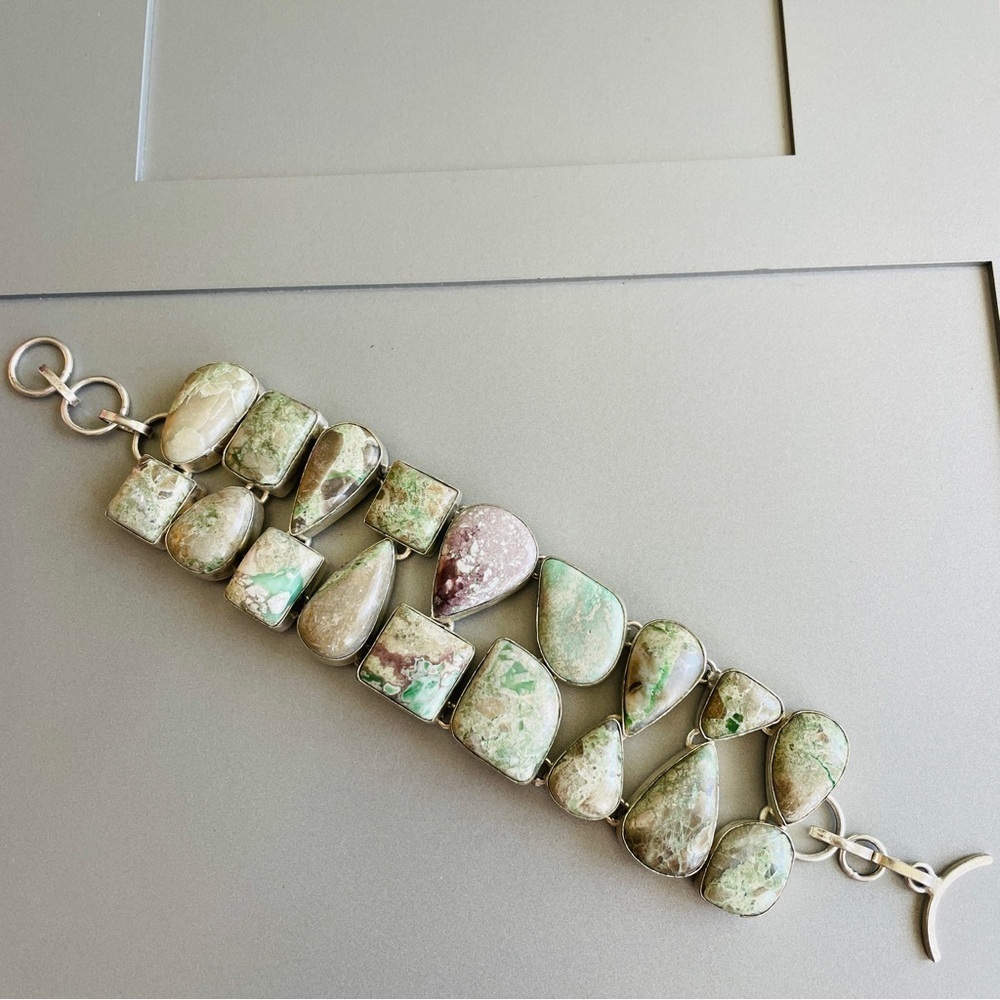 MASSIVE VARISCITE AGATE STERLING SILVER HUGE DOUBLE ROW TOGGLE CLASP BRA… - Picture 4 of 11